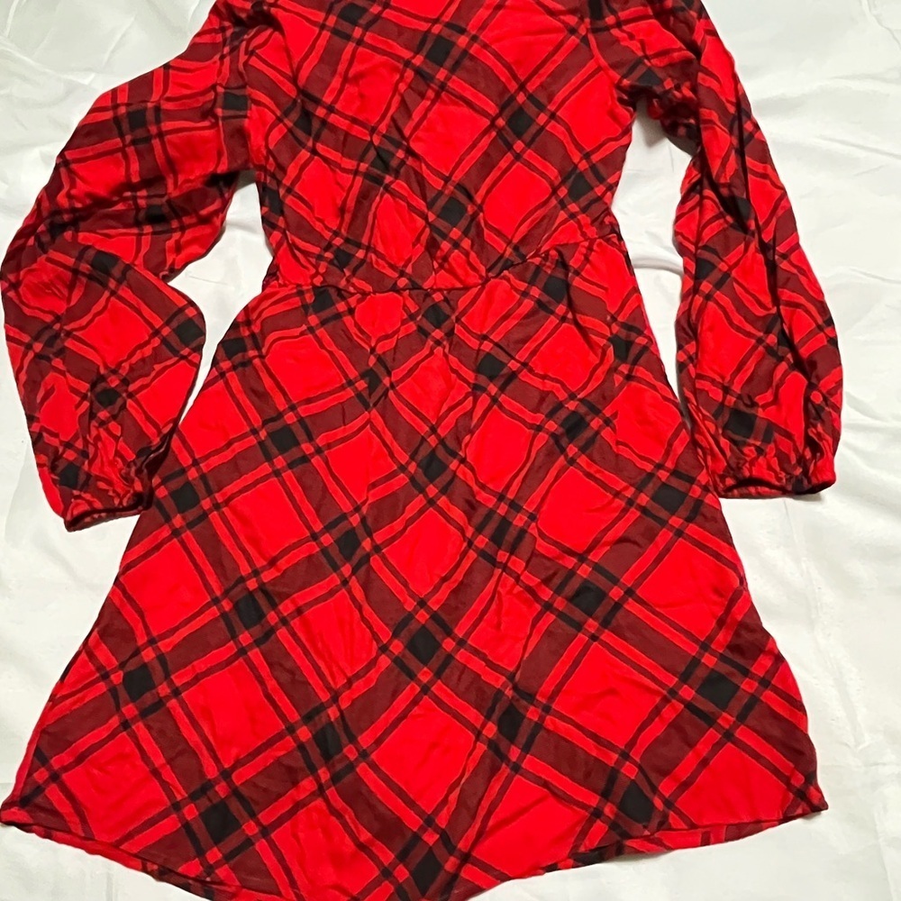 Old Navy Red and Black Plaid woman Dress - Picture 2 of 3